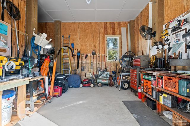 5492 Wolfhead Ave, Orange Beach, AL 36561