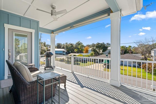 5492 Wolfhead Ave, Orange Beach, AL 36561