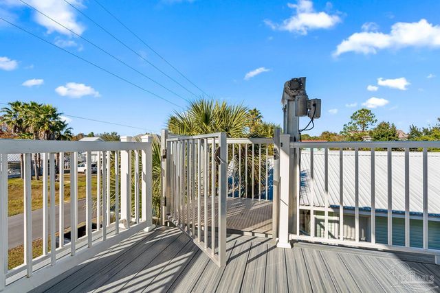 5492 Wolfhead Ave, Orange Beach, AL 36561