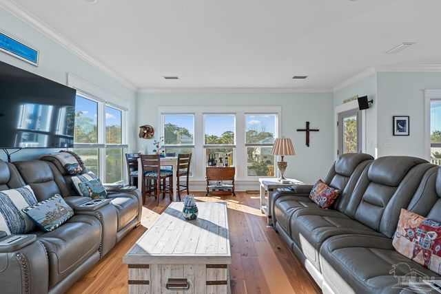 5492 Wolfhead Ave, Orange Beach, AL 36561