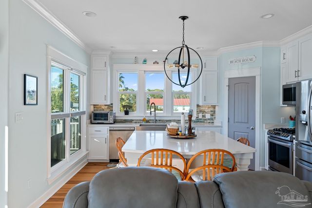 5492 Wolfhead Ave, Orange Beach, AL 36561