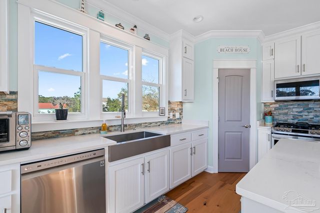 5492 Wolfhead Ave, Orange Beach, AL 36561