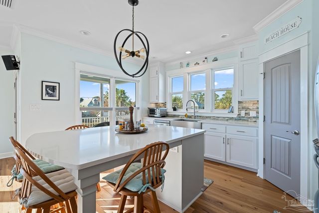 5492 Wolfhead Ave, Orange Beach, AL 36561