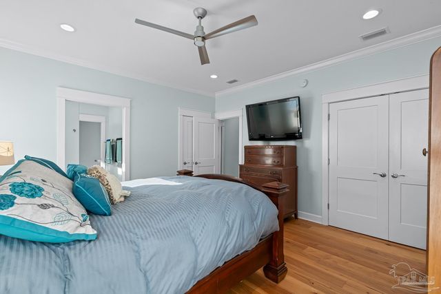 5492 Wolfhead Ave, Orange Beach, AL 36561