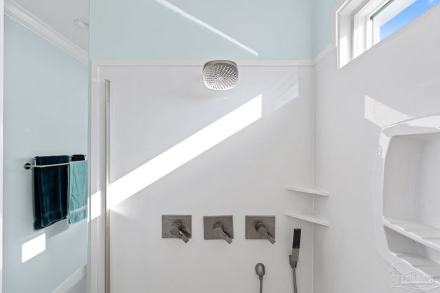 5492 Wolfhead Ave, Orange Beach, AL 36561