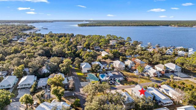 5492 Wolfhead Ave, Orange Beach, AL 36561