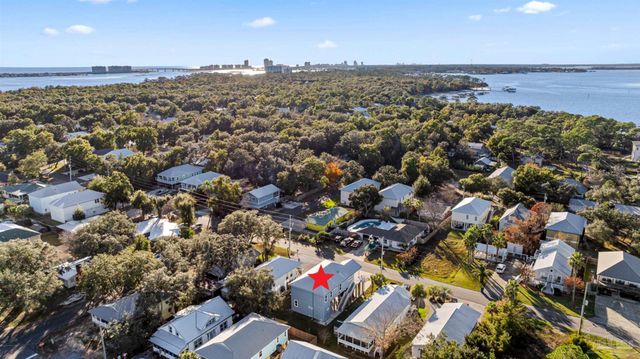 5492 Wolfhead Ave, Orange Beach, AL 36561