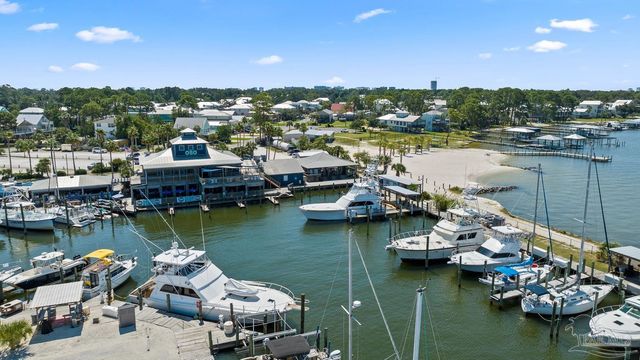5492 Wolfhead Ave, Orange Beach, AL 36561