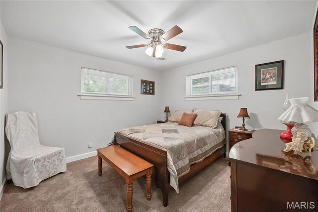 9 Hazelwood Court, Hazelwood, MO 63042