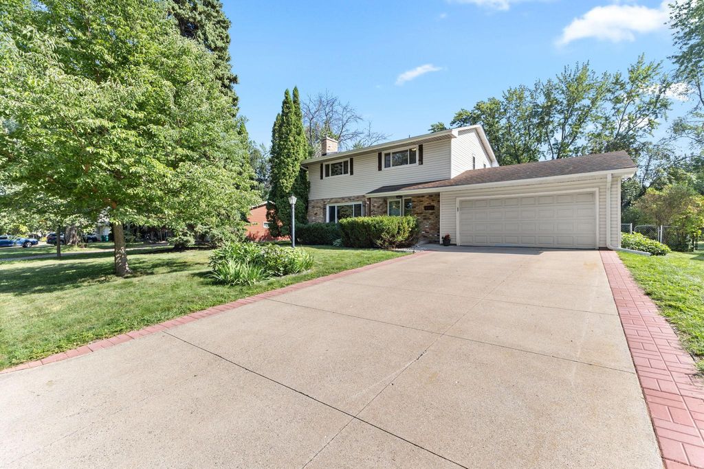 2003 Tamarack Lane, Burnsville, MN 55337 — exterior
