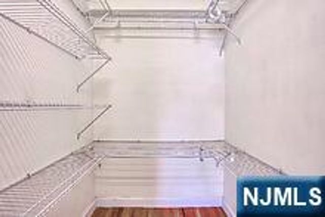 2185 Lemoine Avenue 2G, Fort Lee, NJ 07024