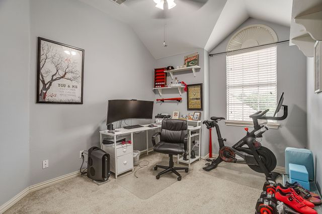 8737 Sunset Trace Drive, Fort Worth, TX 76244