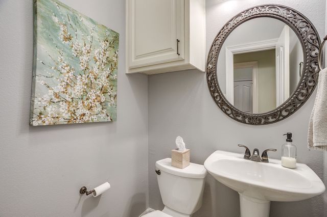 8737 Sunset Trace Drive, Fort Worth, TX 76244