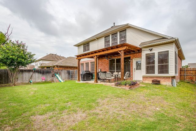 8737 Sunset Trace Drive, Fort Worth, TX 76244