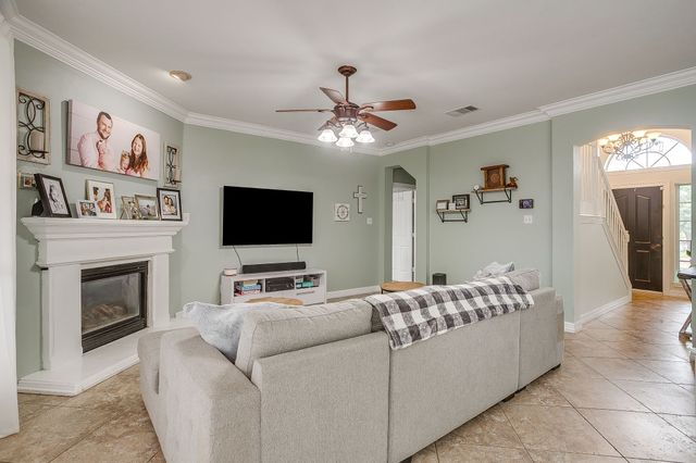 8737 Sunset Trace Drive, Fort Worth, TX 76244