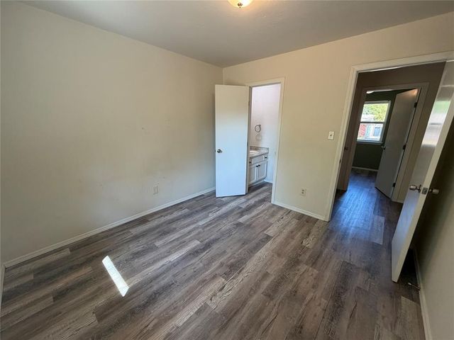 510 Holsey Drive, Noble, OK 73068