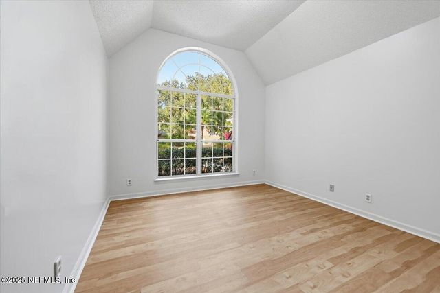 2251 BAREFOOT TRCE, Atlantic Beach, FL 32233