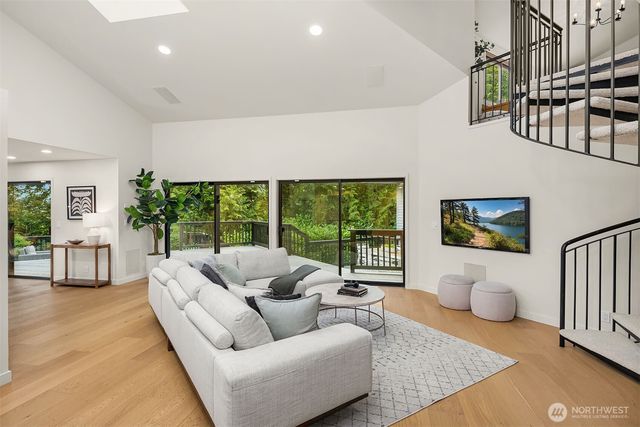 7118 NE 118th Street, Kirkland, WA 98034