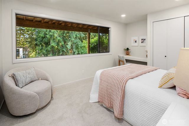 7118 NE 118th Street, Kirkland, WA 98034