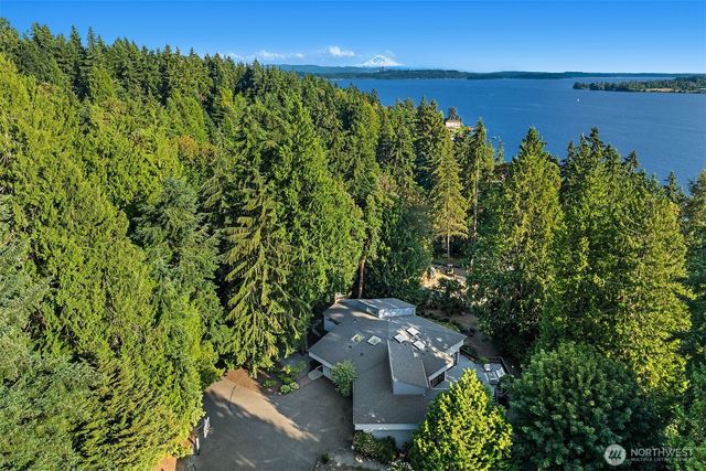 7118 NE 118th Street, Kirkland, WA 98034