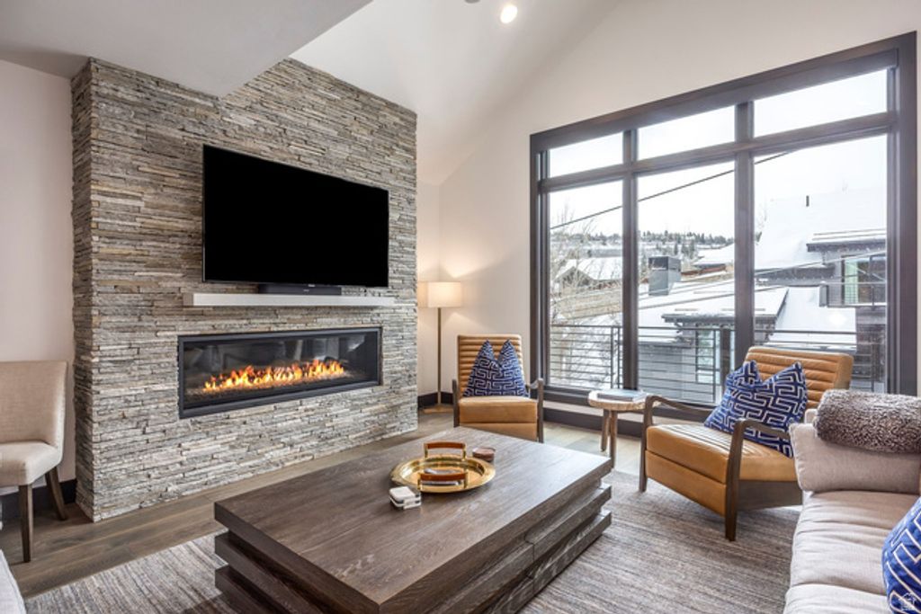 Image 2 of property listing at 88 KING RD, Park City, UT 84060