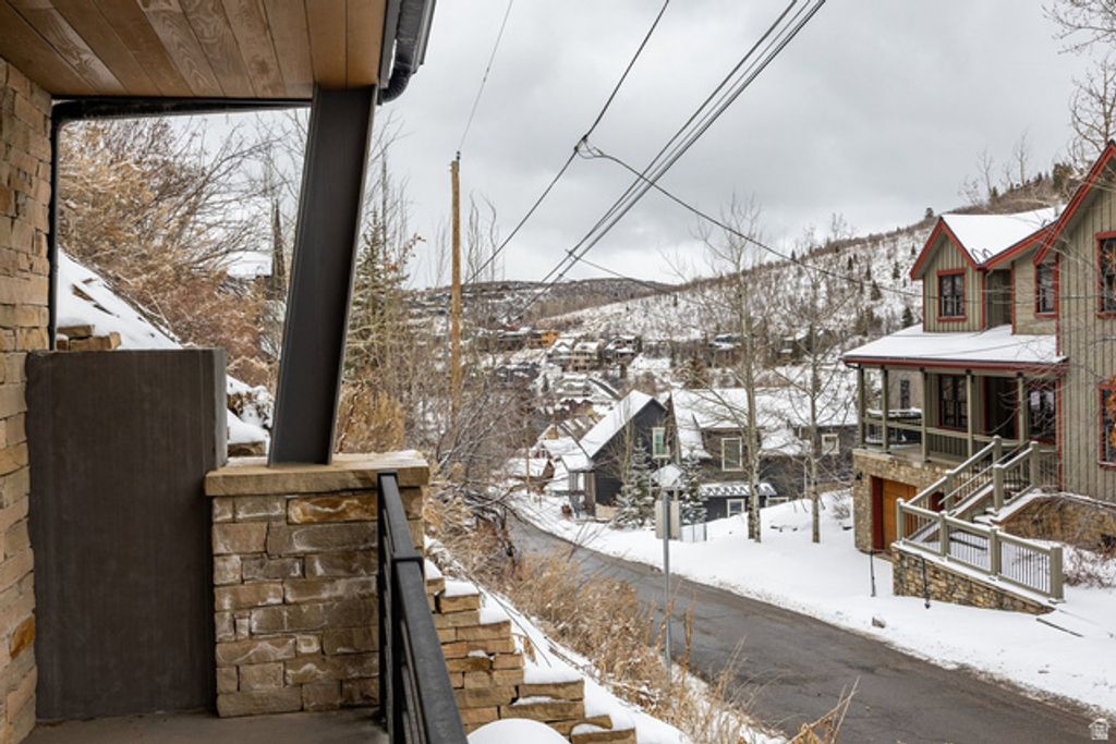 Image 61 of property listing at 88 KING RD, Park City, UT 84060