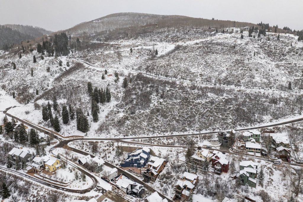Image 72 of property listing at 88 KING RD, Park City, UT 84060