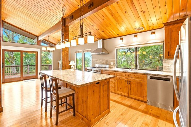 23448 Wayfarer Ct, Auburn, CA 95602