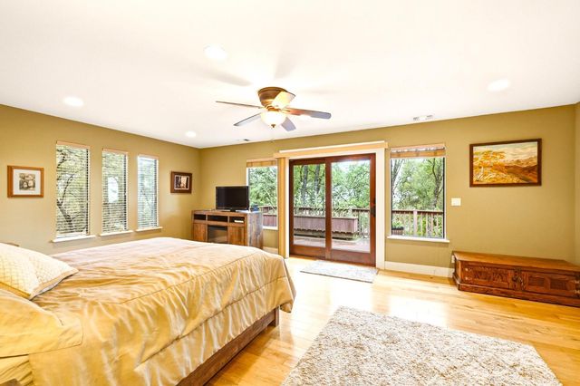 23448 Wayfarer Ct, Auburn, CA 95602