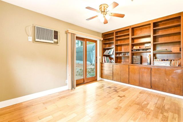 23448 Wayfarer Ct, Auburn, CA 95602