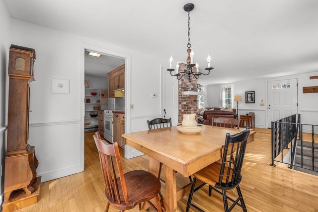 29 Oak Ridge Road, East Sandwich, MA 02537