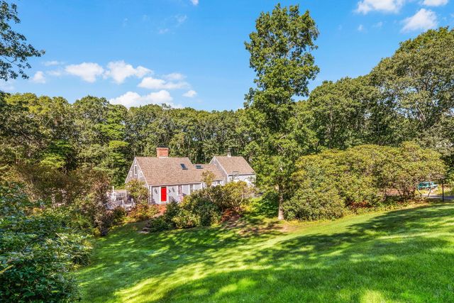 29 Oak Ridge Road, East Sandwich, MA 02537