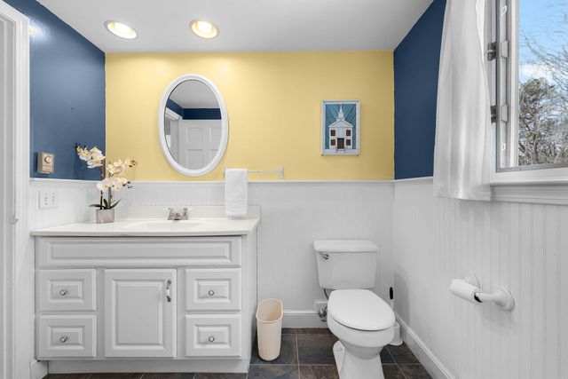 29 Oak Ridge Road, East Sandwich, MA 02537