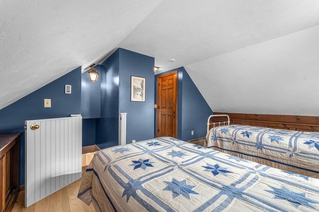 29 Oak Ridge Road, East Sandwich, MA 02537