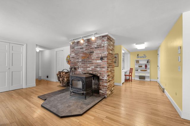 29 Oak Ridge Road, East Sandwich, MA 02537