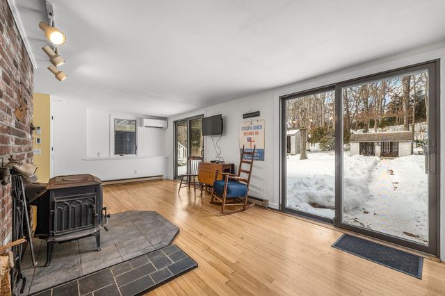 29 Oak Ridge Road, East Sandwich, MA 02537
