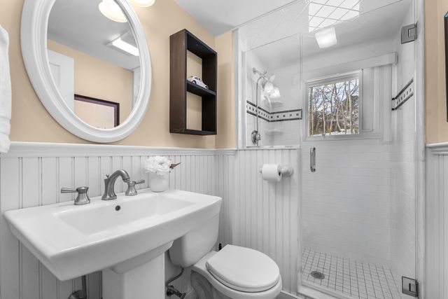 29 Oak Ridge Road, East Sandwich, MA 02537