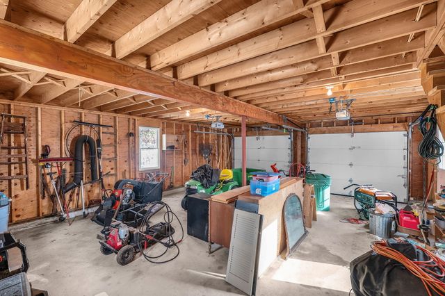 29 Oak Ridge Road, East Sandwich, MA 02537