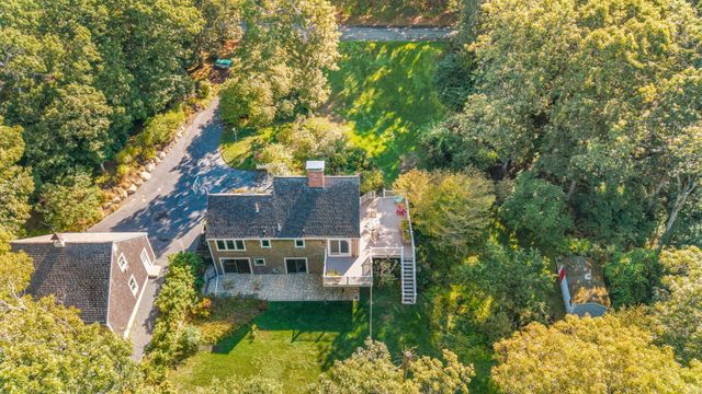 29 Oak Ridge Road, East Sandwich, MA 02537