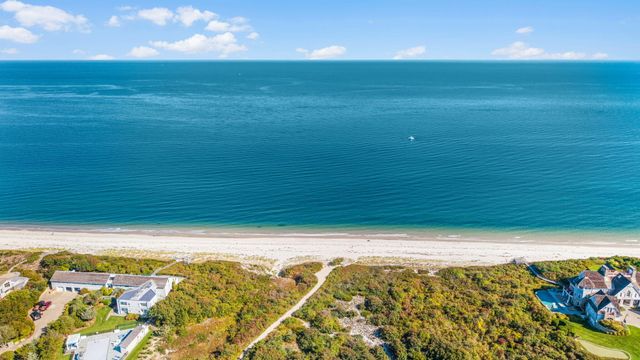 29 Oak Ridge Road, East Sandwich, MA 02537