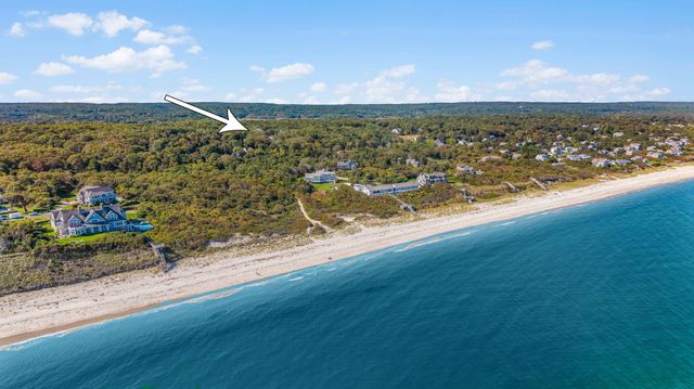 29 Oak Ridge Road, East Sandwich, MA 02537