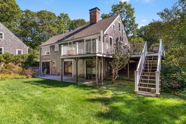 29 Oak Ridge Road, East Sandwich, MA 02537