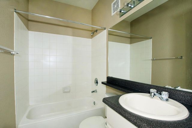 4465 E Paradise Village Parkway S 1148, Phoenix, AZ 85032