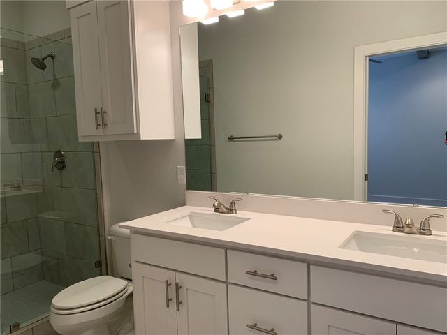 2351 E Amherst Alley, Fayetteville, AR 72703