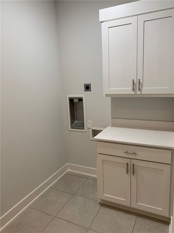 2351 E Amherst Alley, Fayetteville, AR 72703
