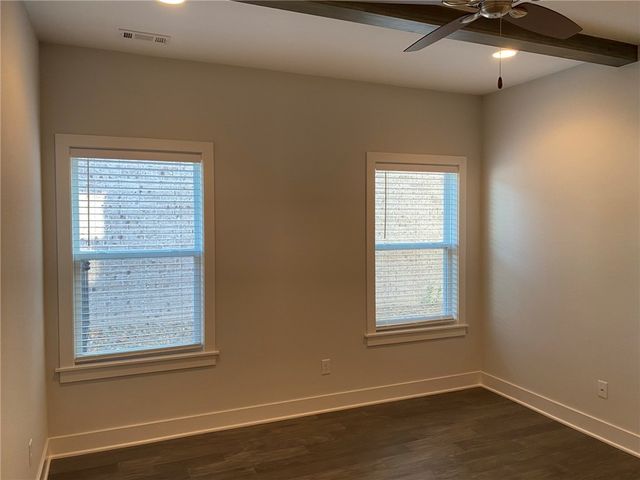 2351 E Amherst Alley, Fayetteville, AR 72703