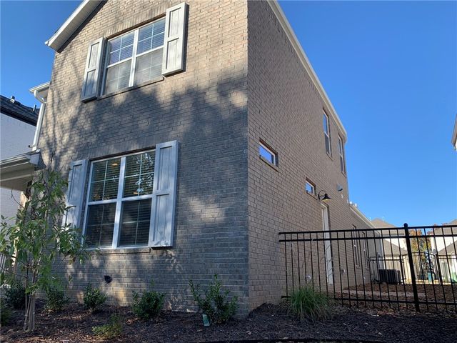 2351 E Amherst Alley, Fayetteville, AR 72703