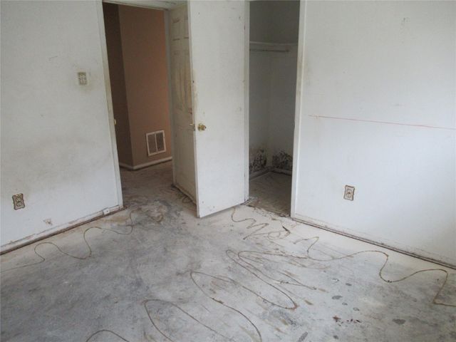 4122 Belgrade Drive, Houston, TX 77045
