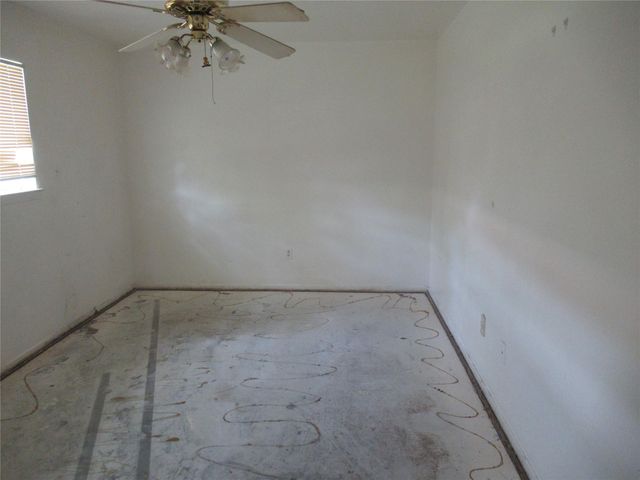 4122 Belgrade Drive, Houston, TX 77045