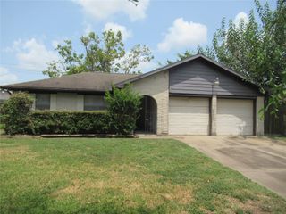 4122 Belgrade Drive, Houston, TX 77045